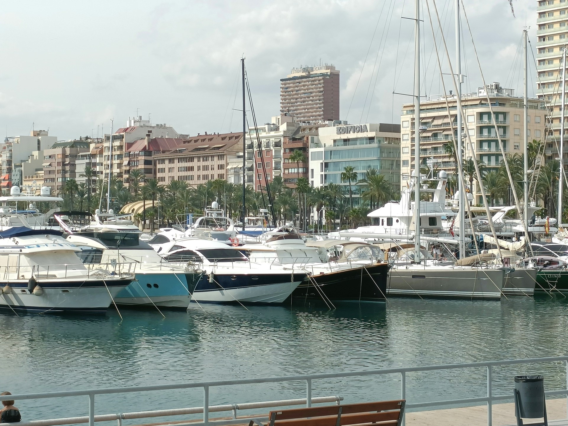 4 Puerto de Alicante
