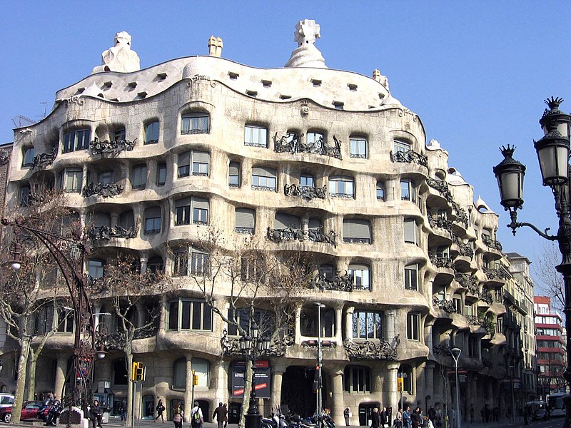 Casa Milá 1