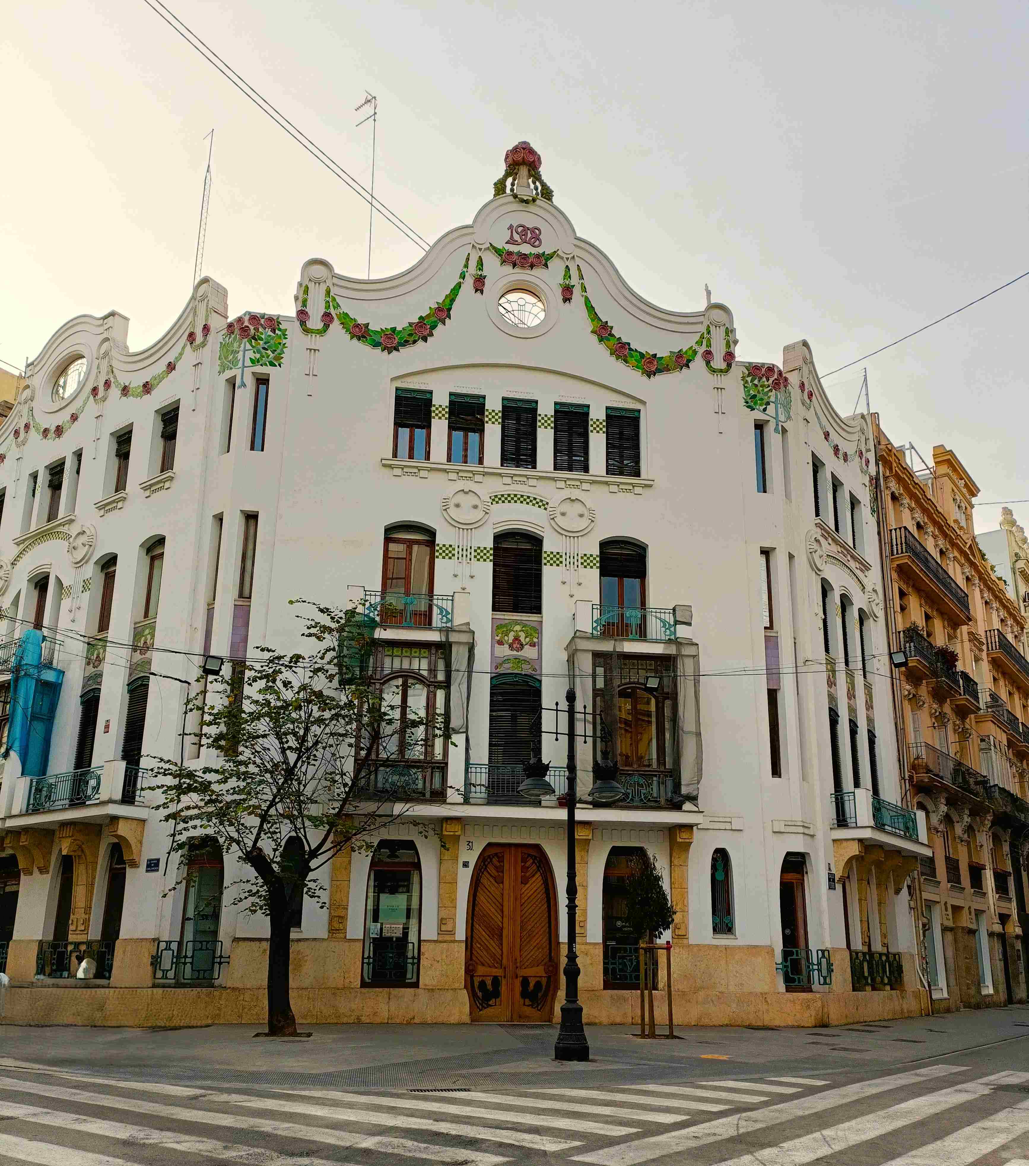 3. Casa Ferrer