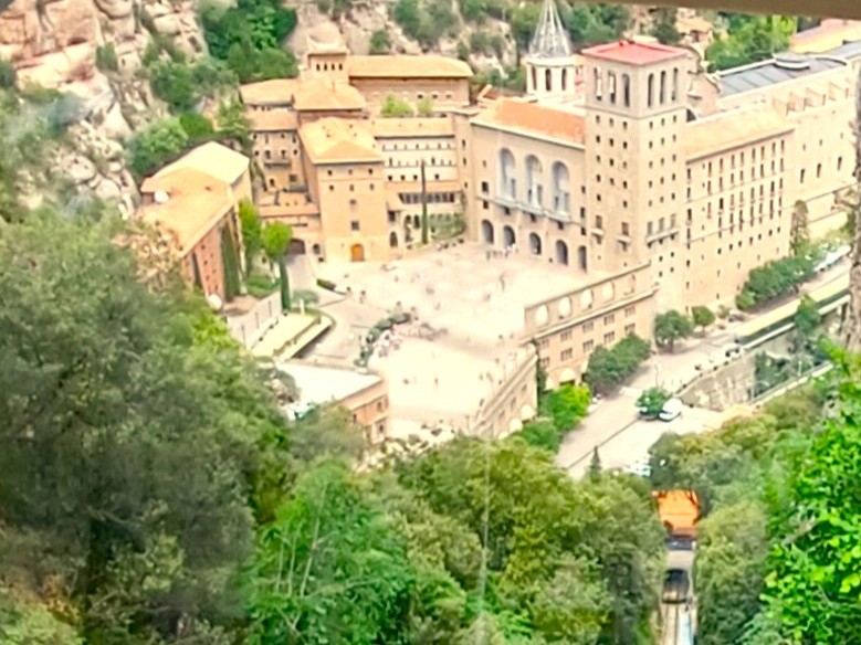 Monserrat Fotos 51